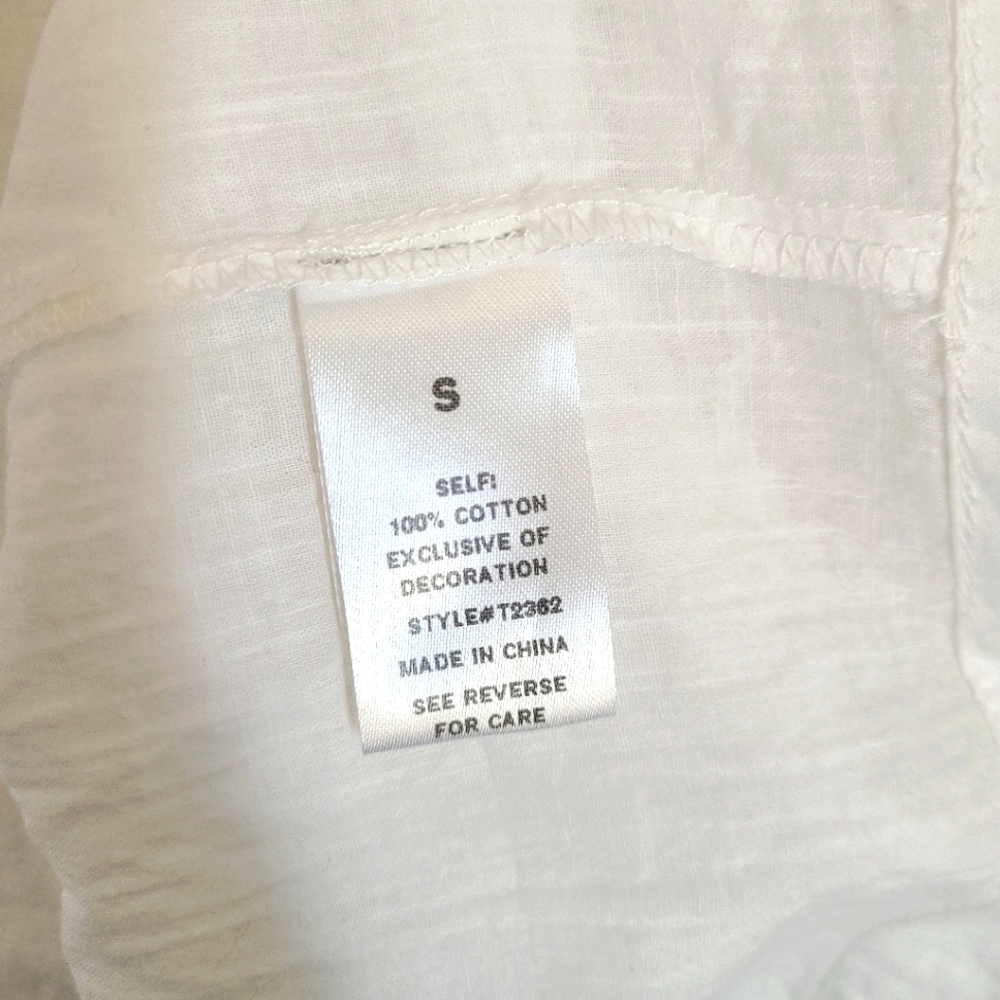 NWOT VICI Collection Cotton Crochet Top - Picture 6 of 6